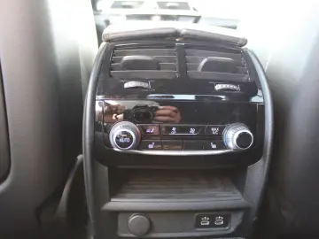 BMW M5 Limousine AHK  M Drivers P. Head-Up DAB