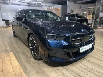 BMW i5 Limousine M60 xDrive PANO HEAD-UP 360 KAMERA