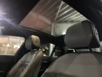 BMW i5 Limousine M60 xDrive PANO HEAD-UP 360 KAMERA