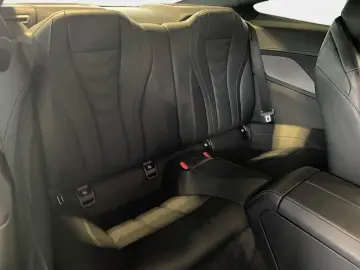 BMW M850i xDrive Coupé DrivAssistProf 360  Innopaket