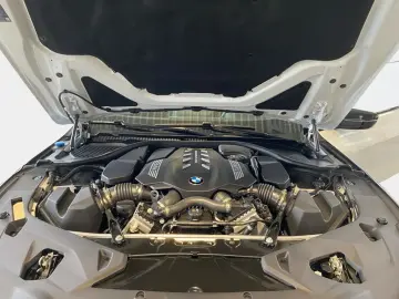 BMW M850i xDrive Coupé DrivAssistProf 360  Innopaket