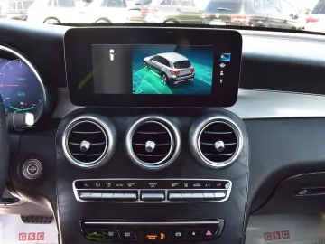MERCEDES-BENZ GLC 300de 4Matic AMG Line LED Navi Dis…