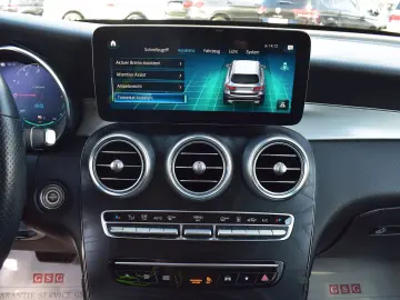 MERCEDES-BENZ GLC 300de 4Matic AMG Line LED Navi Dis…