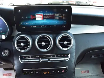 MERCEDES-BENZ GLC 300de 4Matic AMG Line LED Navi Dis…