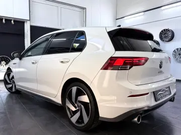 VW Golf VIII Lim. GTI DSG LED KAMERA VIRTUAL LANE