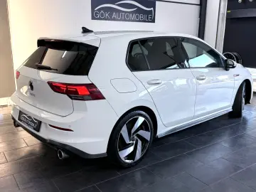 VW Golf VIII Lim. GTI DSG LED KAMERA VIRTUAL LANE