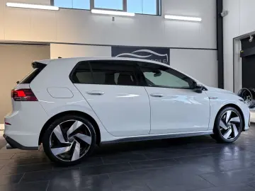 VW Golf VIII Lim. GTI DSG LED KAMERA VIRTUAL LANE