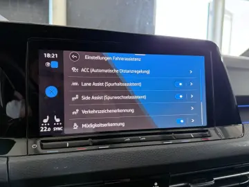 VW Golf VIII Lim. GTI DSG LED KAMERA VIRTUAL LANE