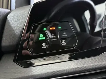 VW Golf VIII Lim. GTI DSG LED KAMERA VIRTUAL LANE