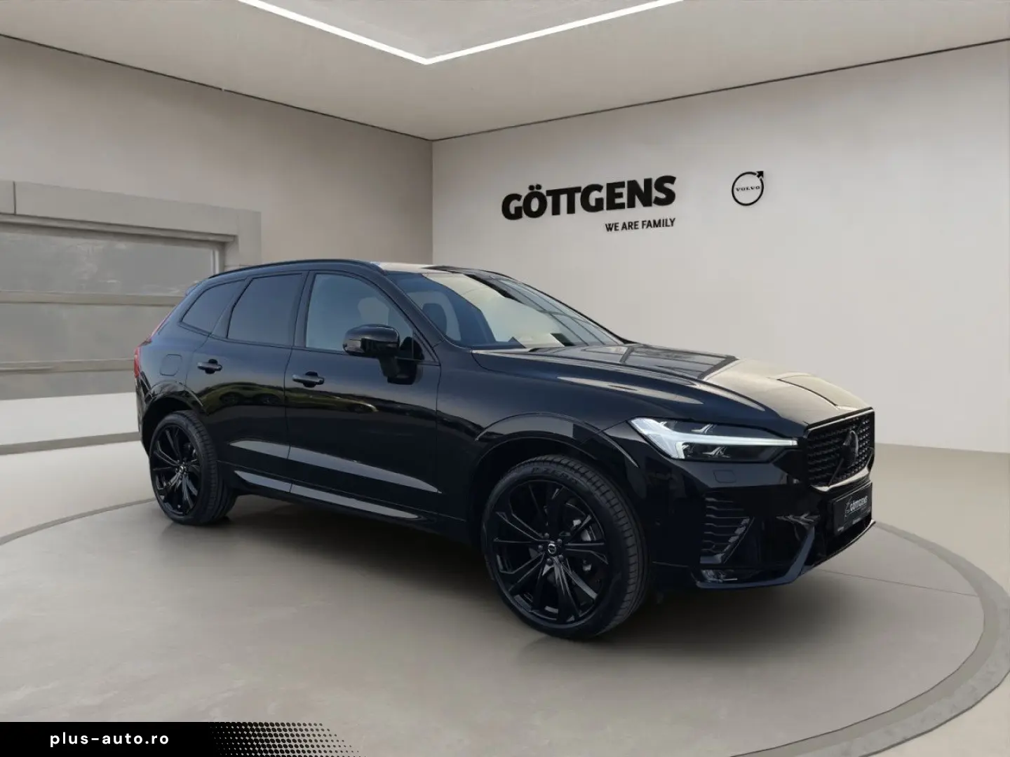 VOLVO XC60 B5 AWD Ultra Black Edition AHK 360  NAVI