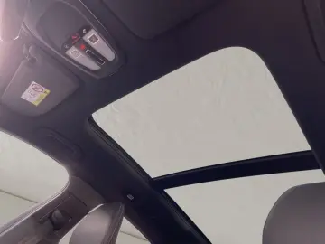 VOLVO XC60 B5 AWD Ultra Black Edition AHK 360  NAVI