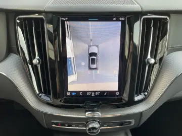 VOLVO XC60 B5 AWD Ultra Black Edition AHK 360  NAVI