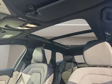 VOLVO XC60 Black Edition Plus T8 AWD 360  HARMAN