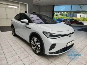 VW ID.5 GTX 4Motion WÄRMEPUMPE ACC KAMERA SHZ 19ZOL