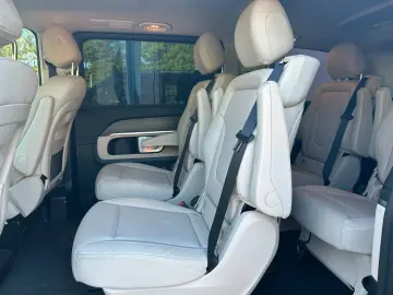 MERCEDES-BENZ V 300 d 4MATIC EXCLUSIVE lang STHZ NEU…