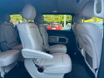 MERCEDES-BENZ V 300 d 4MATIC EXCLUSIVE lang STHZ NEU…