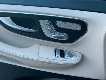 MERCEDES-BENZ V 300 d 4MATIC EXCLUSIVE lang STHZ NEU…