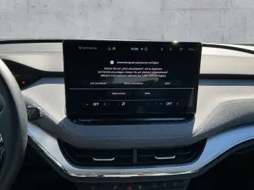 SKODA Enyaq iV 50 LOFT LED NAV APP RFK PDC GRA DAB 19