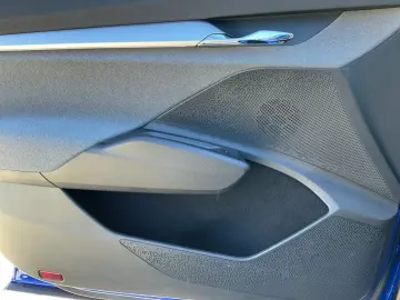 SKODA Enyaq iV 50 LOFT LED NAV APP RFK PDC GRA DAB 19