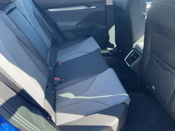 SKODA Enyaq iV 50 LOFT LED NAV APP RFK PDC GRA DAB 19