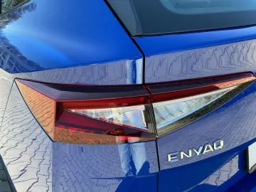 SKODA Enyaq iV 50 LOFT LED NAV APP RFK PDC GRA DAB 19