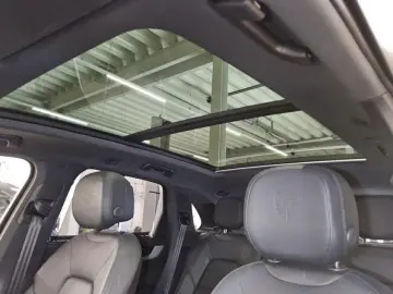 PORSCHE Cayenne E-Hybrid Luft Panorama MASSAGE BOSE HuD