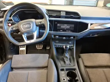 AUDI Q3 Sportback 40 TFSI quattro S tronic S line LED