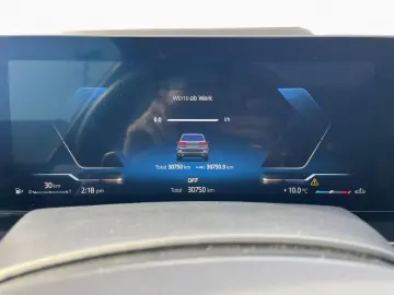 BMW X5 xDr 40d M SPORT Pano AHK StHz Lea.o.Anz.749 -