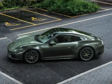 PORSCHE 992 Carrera 4  Rückfahrkamera Schiebdach  840€
