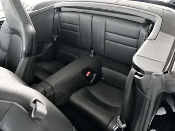 PORSCHE 992 Carrera 4S Cabrio Sportabgas Allradlenkung D