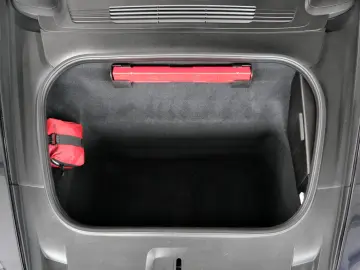 PORSCHE 992 Carrera 4S Cabrio Sportabgas Allradlenkung D