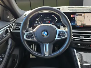 BMW M440i xDrive Lim. LASER NAVI 360  PDC 19  H K