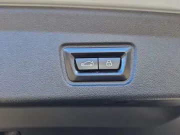 BMW M440i xDrive Lim. LASER NAVI 360  PDC 19  H K