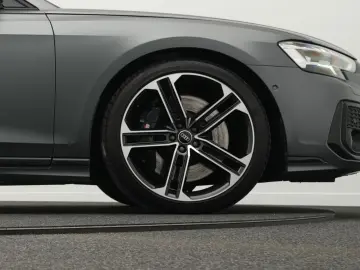 AUDI S8 TFSI quattro  MATRIX PANO AHK B&O StdHz