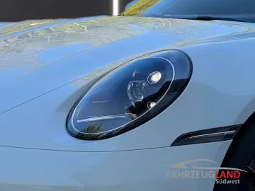PORSCHE 911 Carrera 992 Approved LED Sportabgas Schiebed
