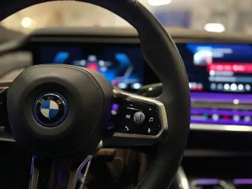 BMW i7 xDrive M70 NP. 235.799€ TV SWAROWSKI KASCHMIR