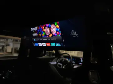 BMW i7 xDrive M70 NP. 235.799€ TV SWAROWSKI KASCHMIR