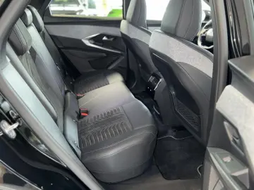 PEUGEOT 3008 Hybrid 145 GT  ACC  360  Memory  Massage!