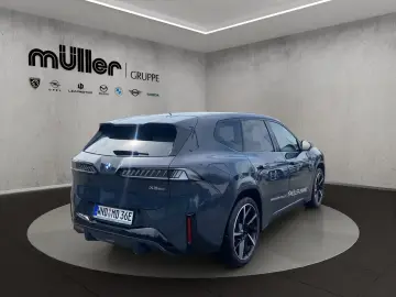 BMW iX3 50 xDrive M SPORT