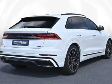 AUDI Q8 50 TDI S line Competition   Matrix Pano Assis