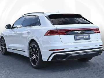 AUDI Q8 50 TDI S line Competition   Matrix Pano Assis