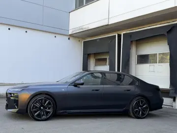 BMW i7 60 M-Sport IconicGlow Bow&Wil Fond-TV Massage
