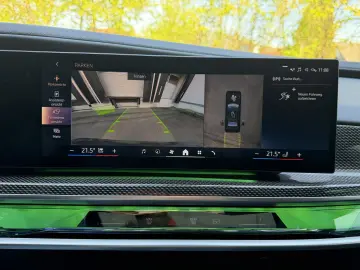 BMW i7 60 M-Sport IconicGlow Bow&Wil Fond-TV Massage