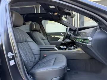 BMW i7 60 M-Sport IconicGlow Bow&Wil Fond-TV Massage