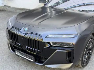 BMW i7 60 M-Sport IconicGlow Bow&Wil Fond-TV Massage