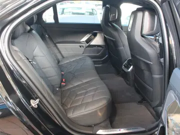 BMW 740 7 740 d xDrive M Sport 8-fach