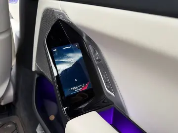 BMW M760e xDrive Limousine 18 7 kWh Aut.