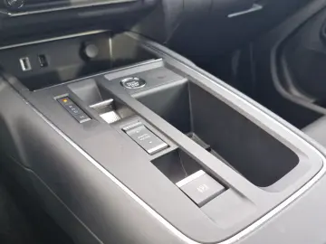 CITROEN C5 Aircross Hybrid 145 Plus e-DSC LED Navi SHZ K