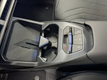 BMW iX3 50 xDrive M Sport Pano