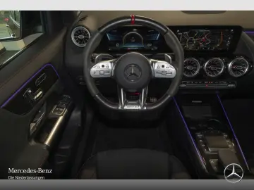 MERCEDES-BENZ GLA 35 4M AMG Night MBUX HE FAP Pano HuD Mbeam